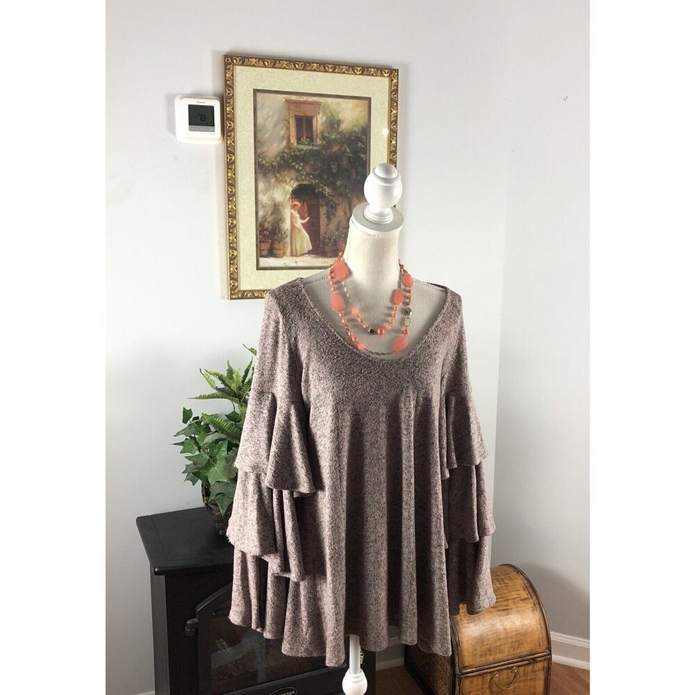 143 Story By Line‎ Up S/Chico WomenDusty Rose Round Neck Long Bell Sleeve Tunic